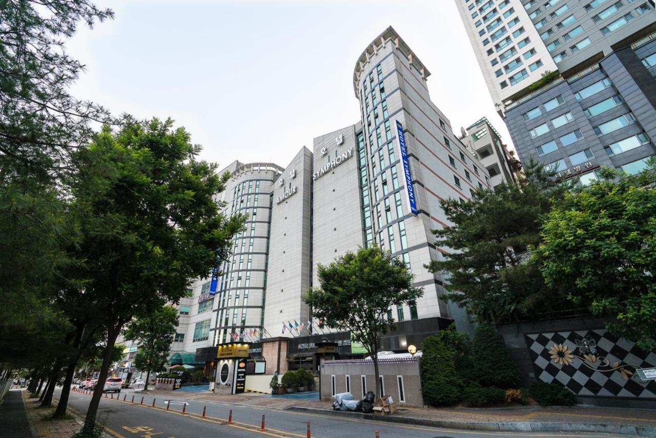 Symphony Hotel Suwon Buitenkant foto