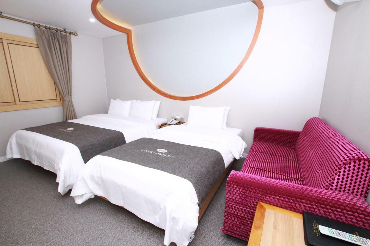 Symphony Hotel Suwon Buitenkant foto